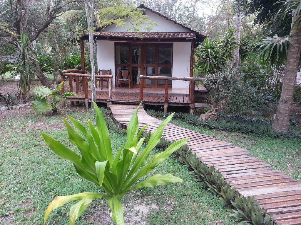 Palmeiras Lodge Vilanculos Exterior photo